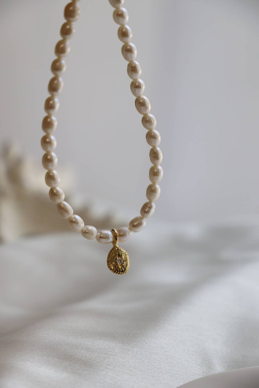 Freshwater Pearl Sika Star Necklace