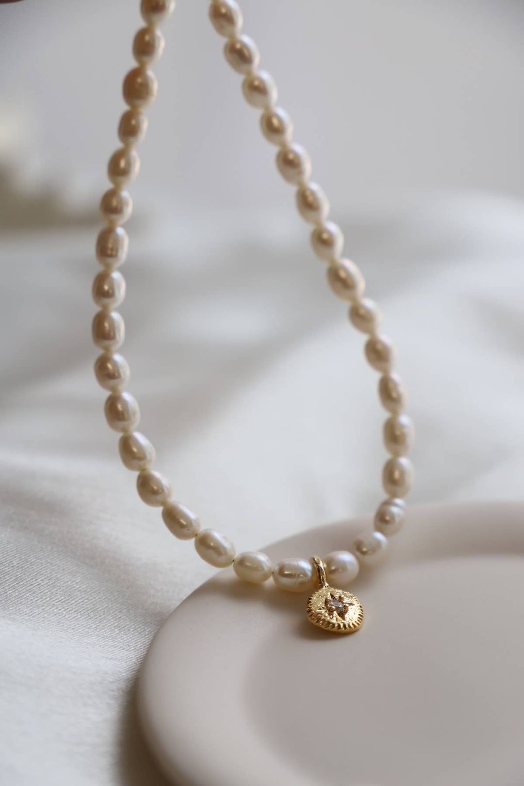 Freshwater Pearl Sika Star Necklace