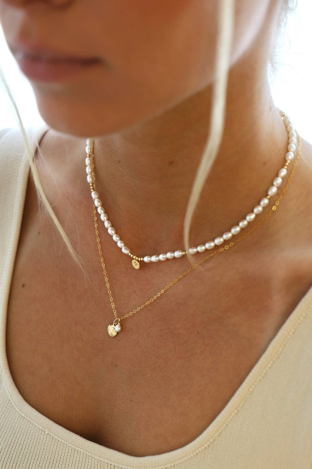 Dainty chain Seashell & mini pearl drop Gold Necklace