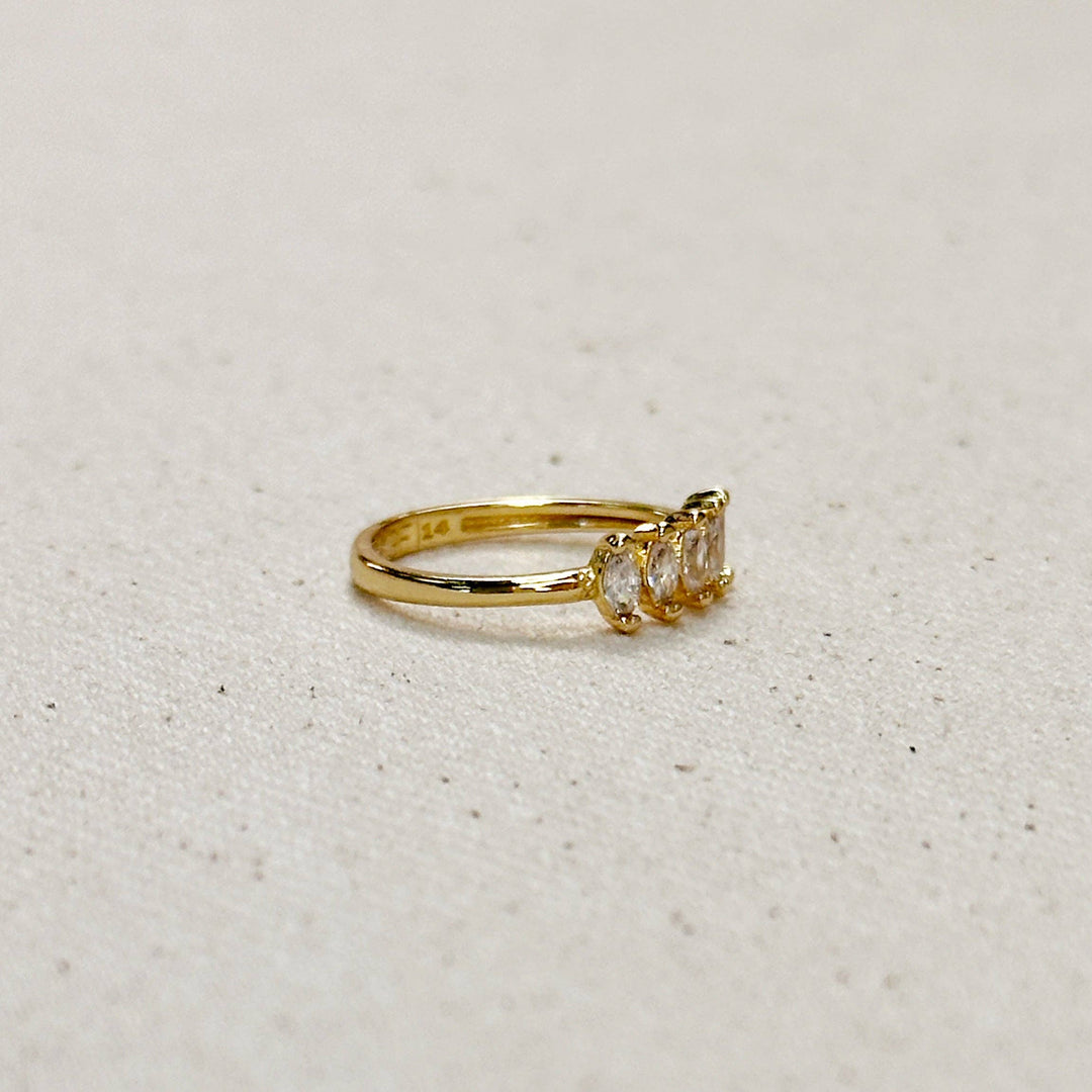 Marquise 5 CZ Ring