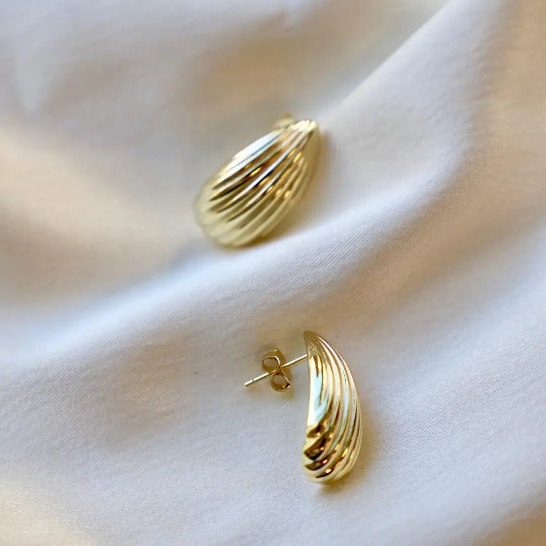 Lana Seashell Stud Earrings