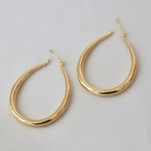 Large Teardrop Gold Hoop Earrings