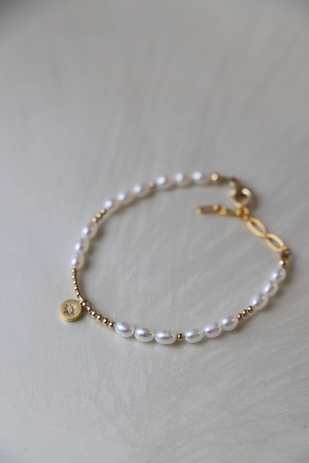 PEARL BEADED STAR MEDALLION BRACELET