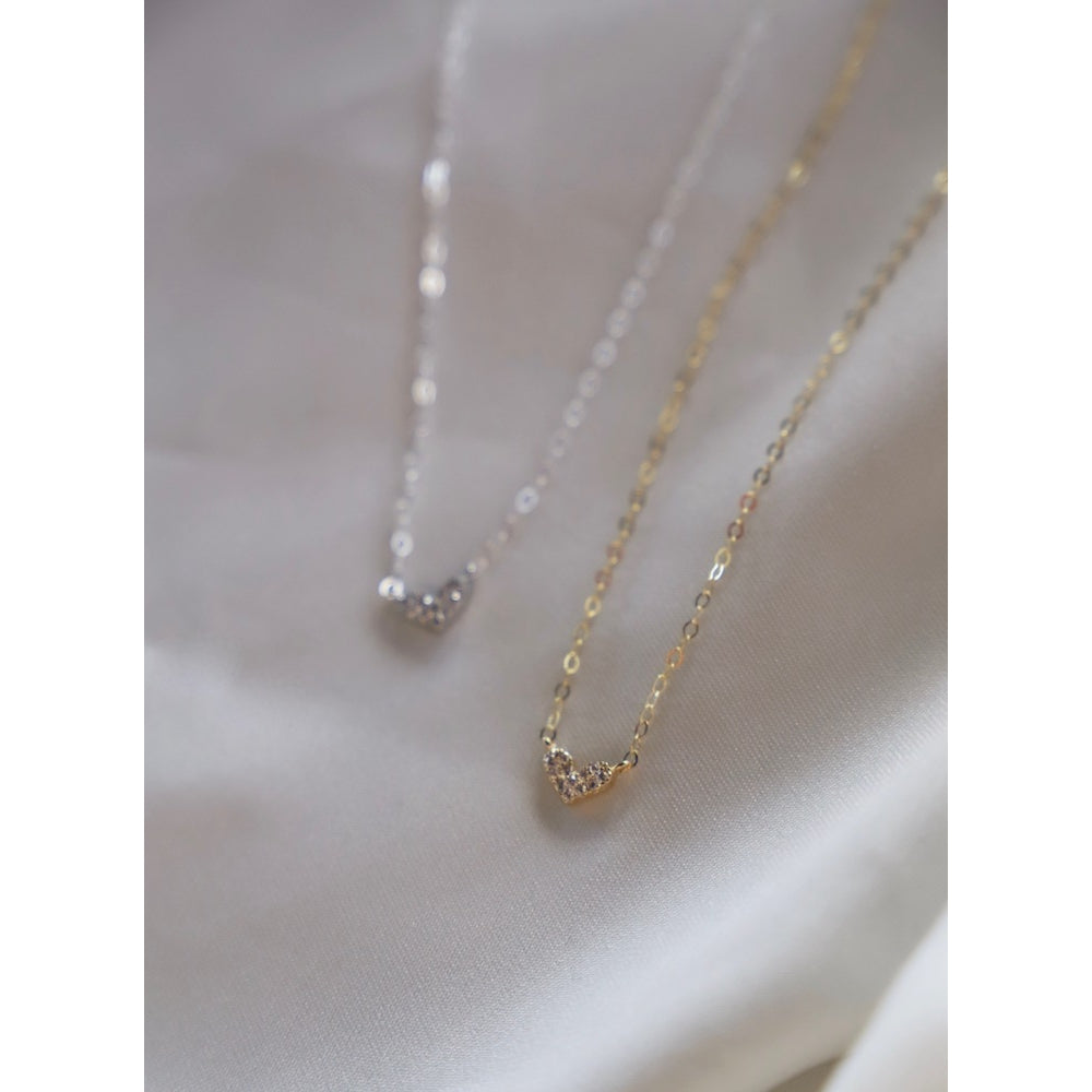 GOLD MINI FLOATING HEART NECKLACE