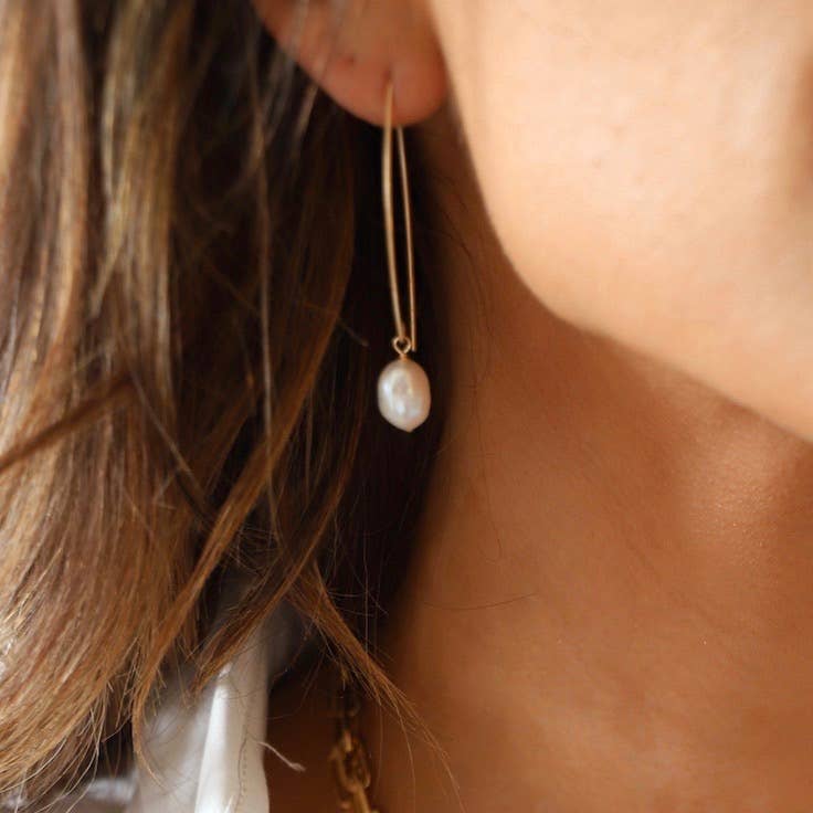 The Emily Fresh Water Pear Drop Earrings
